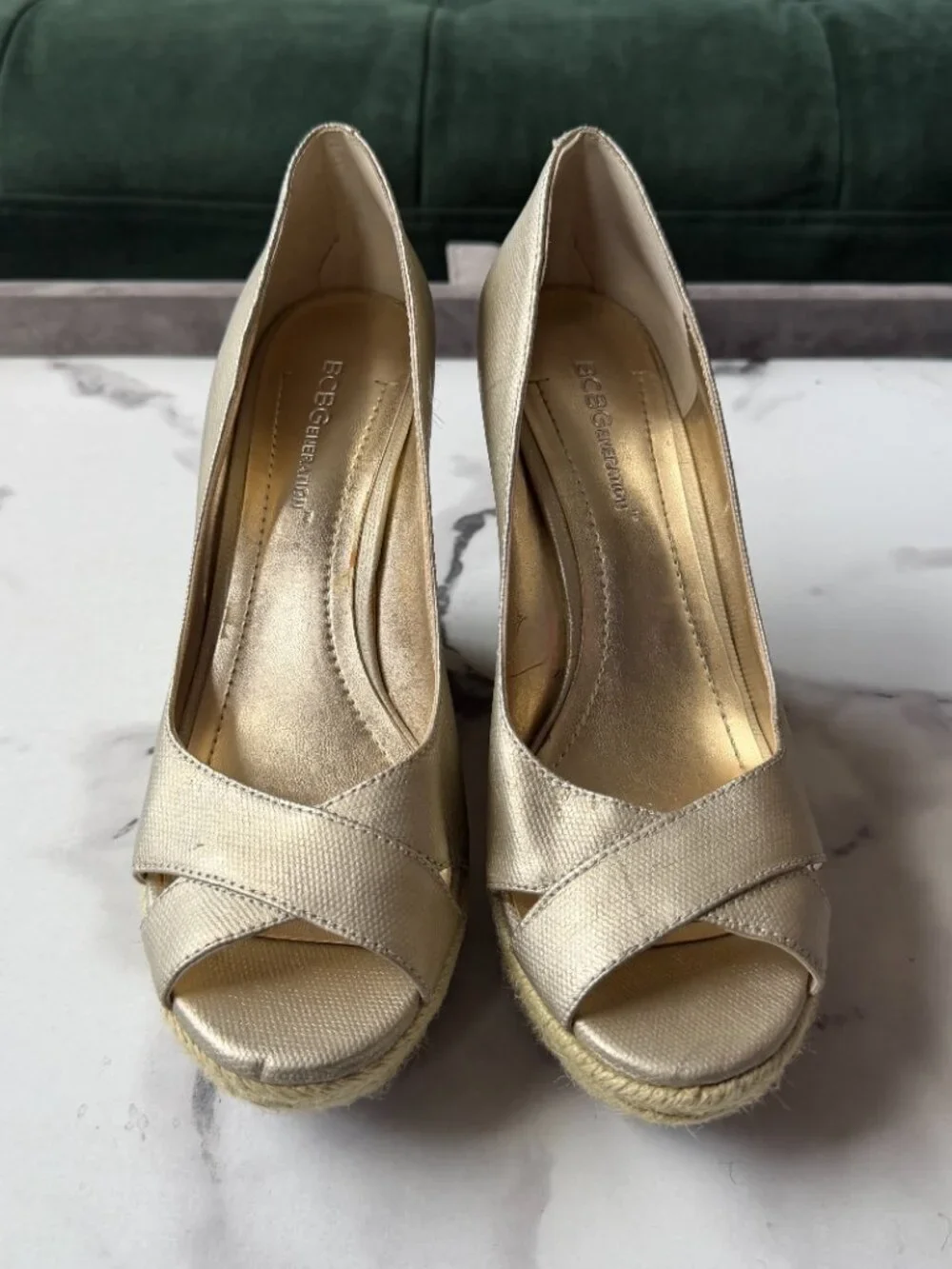 BCBGeneration Y2K Gold Leather Platform Wedges Size 7